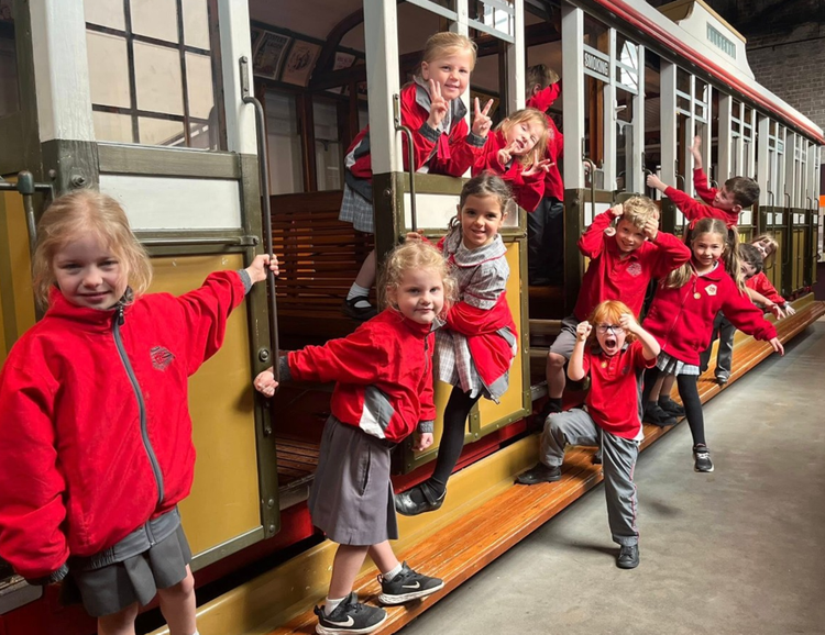 Photo of students at Newcastle Museum
